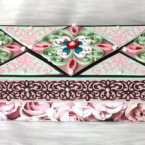 Quilled ornamental gift box