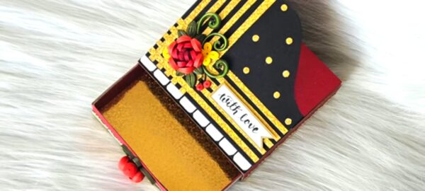 Piano Gift Box Easel Card - Image 2