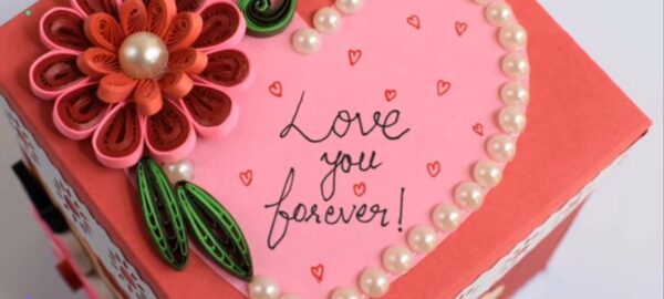 Quilled Explosion With Cake