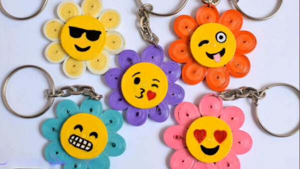 Handmade Quilling Emoji Keychain