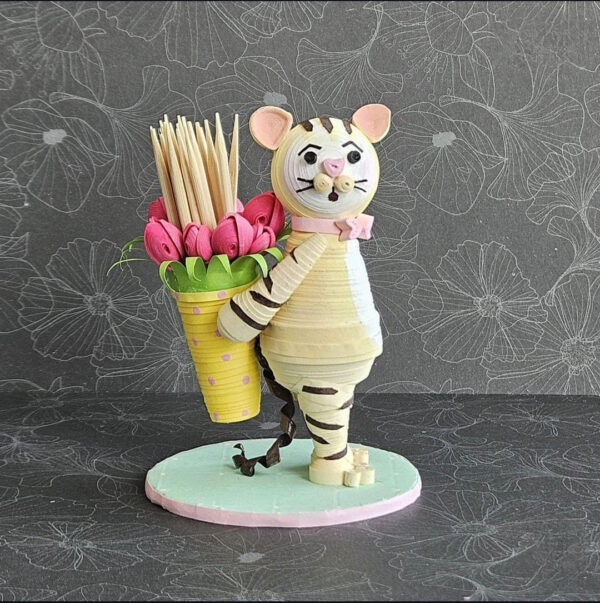 Handmade Quilling Cat Shaped Toothpick Holder