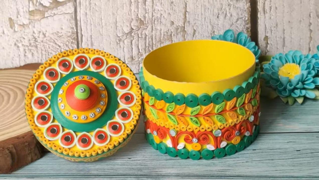 Handmade Quilling Box