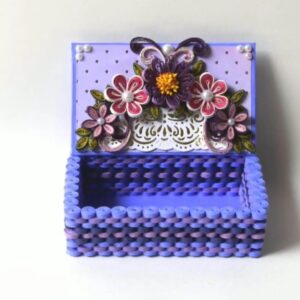 Beautiful Handmade Quilled Gift Box (15x10cm)