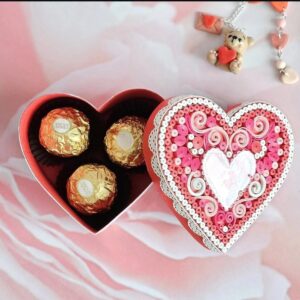 Romantic Quilled Heart Gift Box – 5 Star Chocolate Storage Box